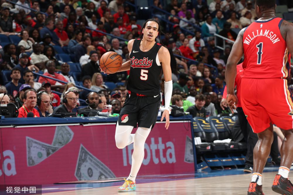 并利用反手 并利用反手