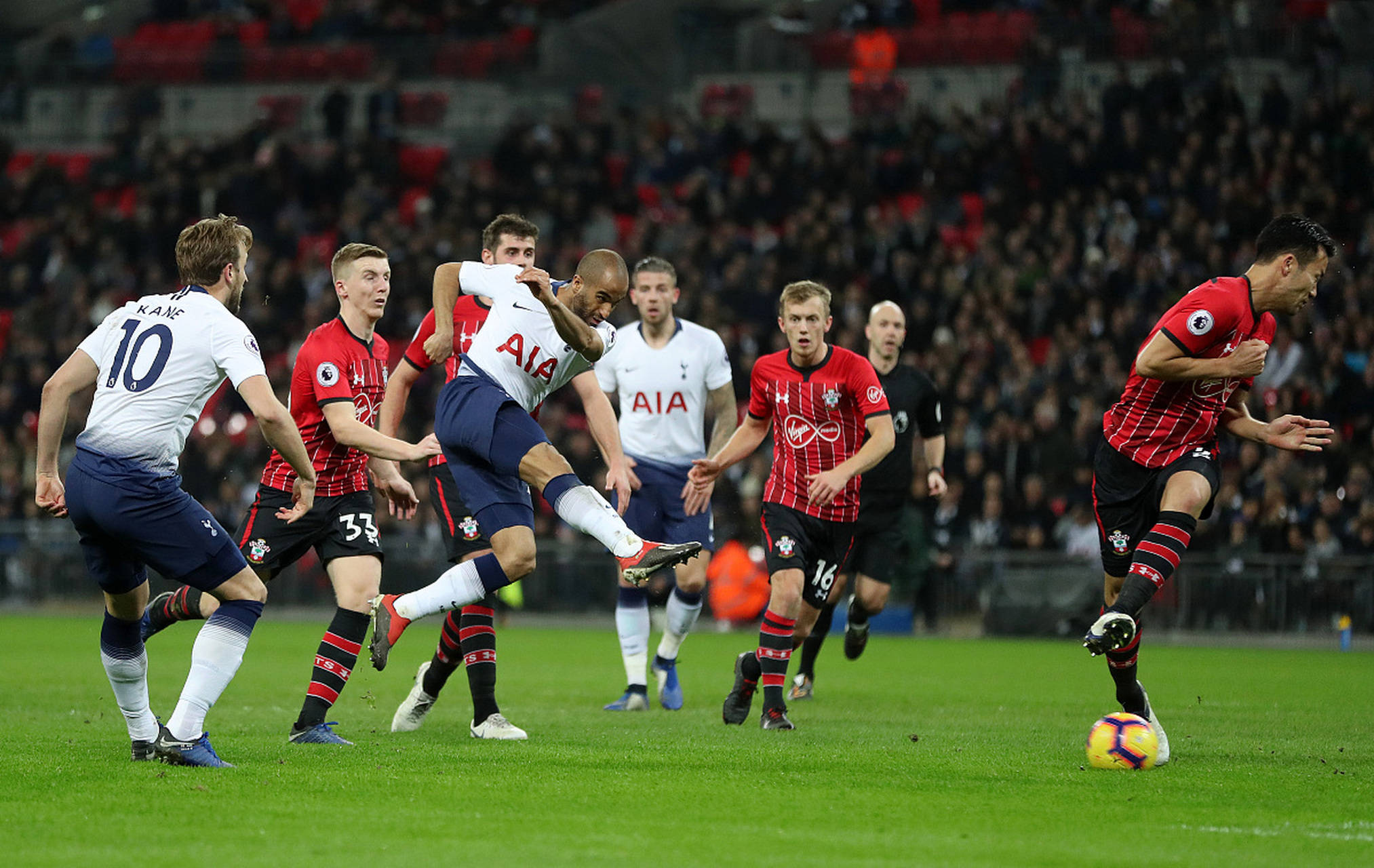 教练团队不 教练团队不